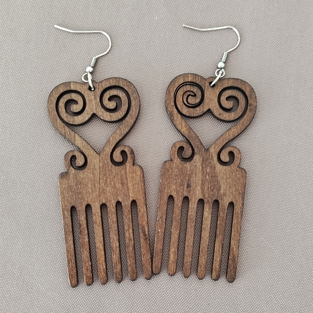 Brown Wooden Comb Earrings with Heart Design